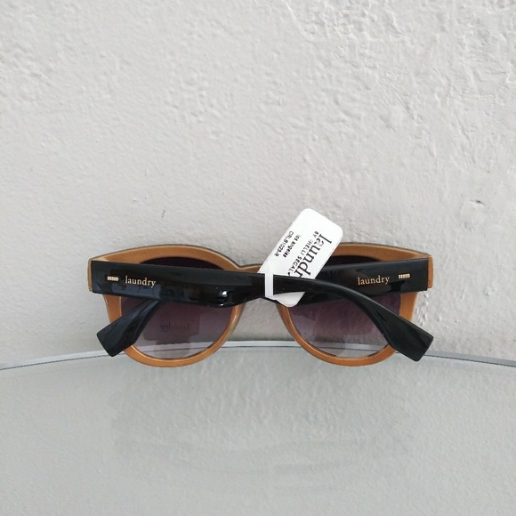 Laundry By Shelli Segal Accessories Nwt Laundry Sunglasses Eyewear